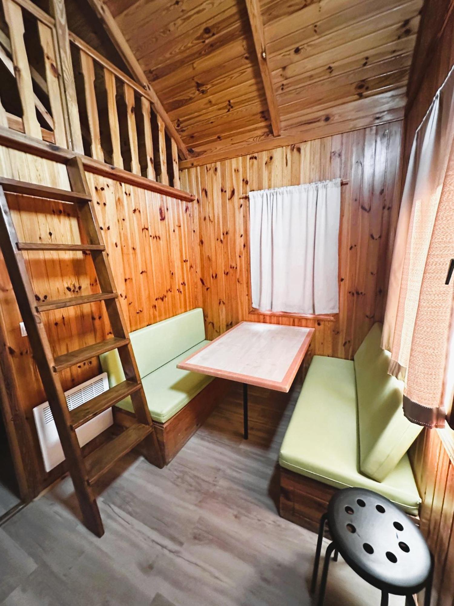 Camping Riera Merles Borreda Luaran gambar