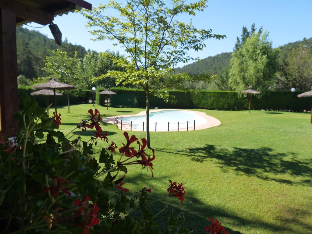 Camping Riera Merles Borreda Luaran gambar